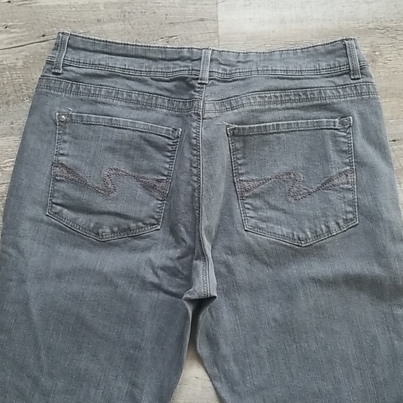 Lee Perfit Fit 1889 Jeans Size 14 Short - Picture 1 of 4